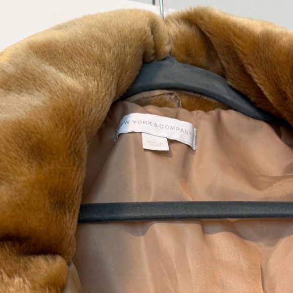 New York & Company Bronze Puffer Jacket - Picture 3 of 4